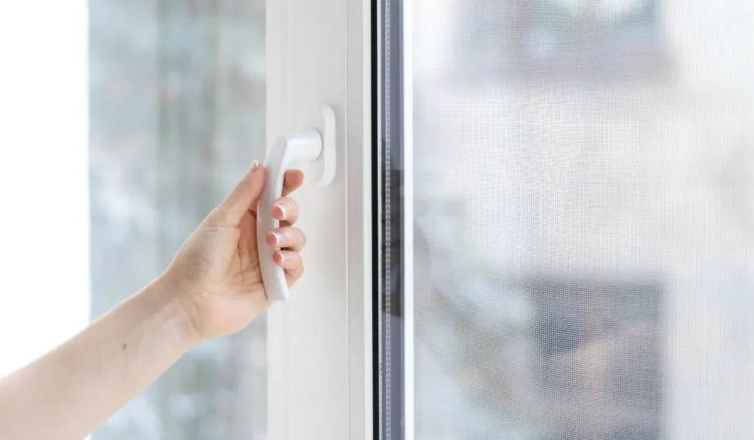 Hand opening FENSA approved window